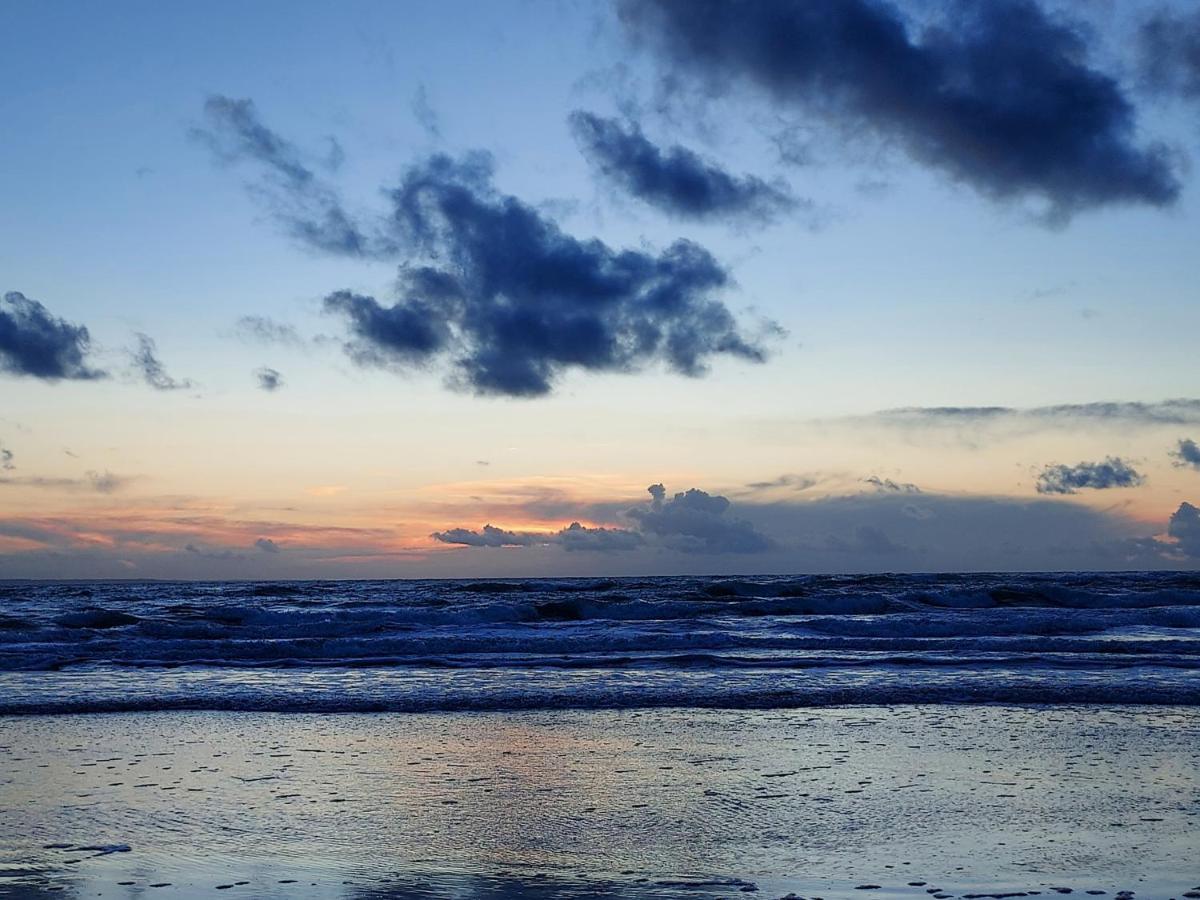 Chez Marie Et Philippe - 1Km De La Plage Les Moitiers-d'Allonne Ngoại thất bức ảnh